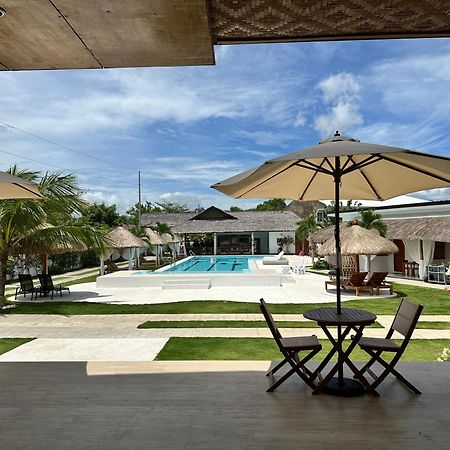 Treeshade Resort & Spa Moalboal Exterior photo