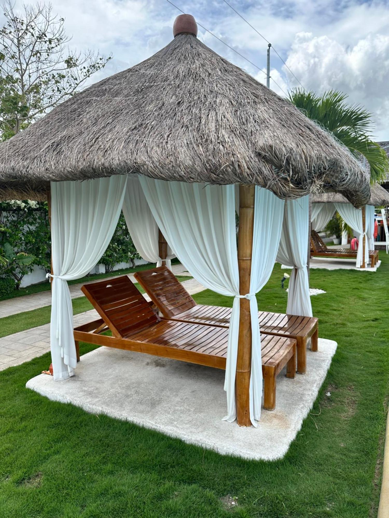Treeshade Resort & Spa Moalboal Exterior photo