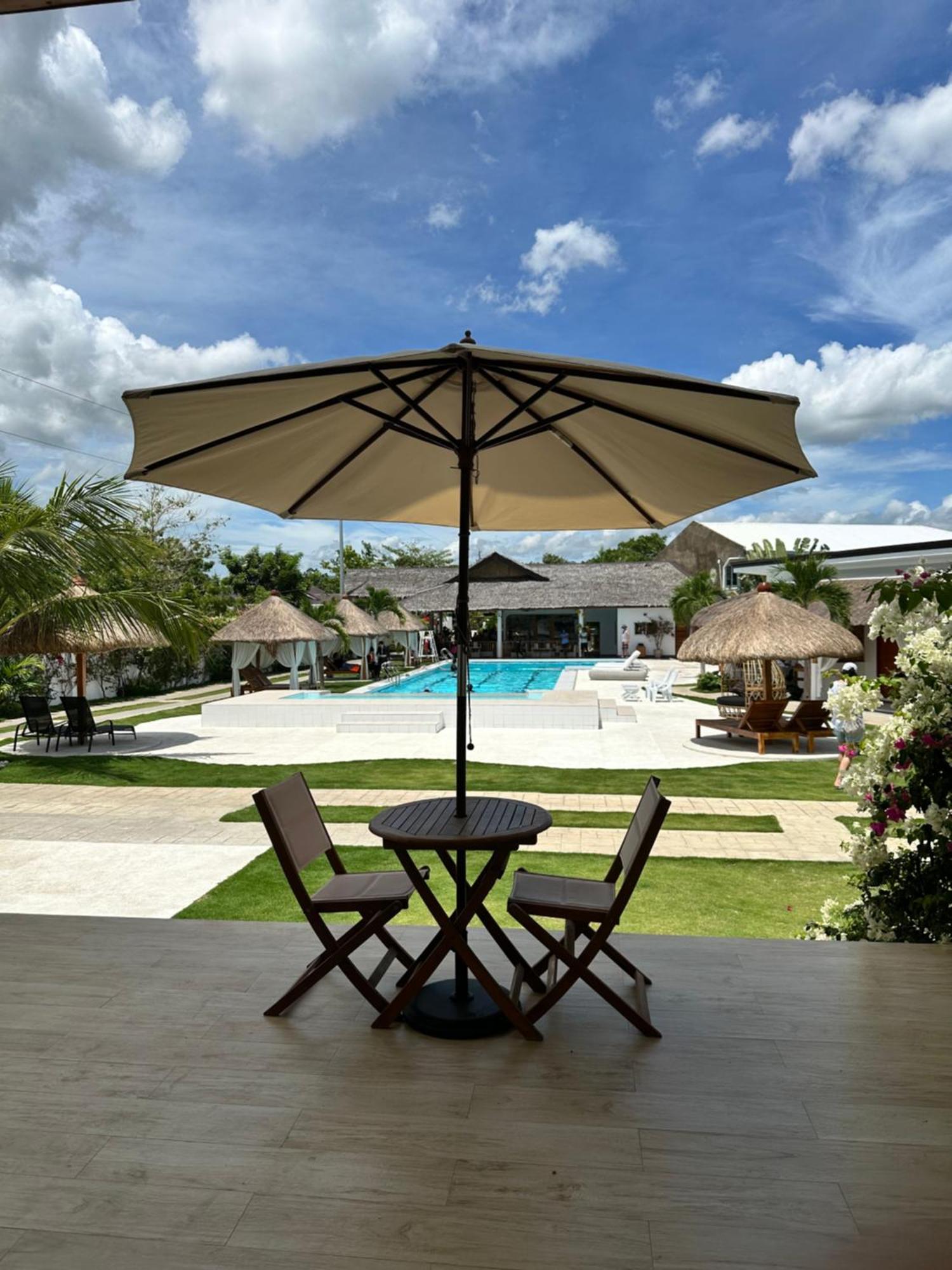 Treeshade Resort & Spa Moalboal Exterior photo